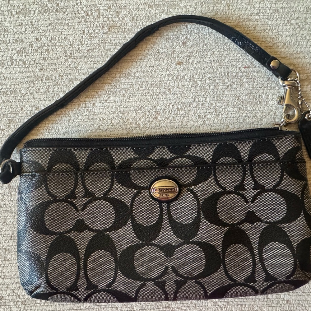 Coach Black and Gray Patterned Wristlet